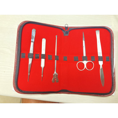 Trousse à dissection